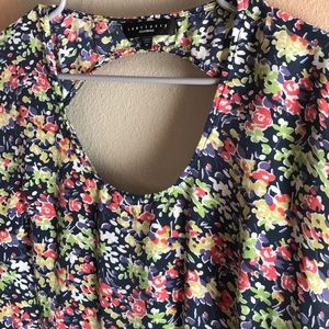 Sanctuary Flowery Top w/ Open Back